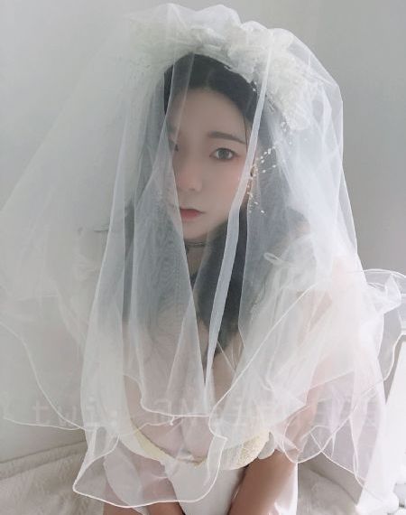 必胜奉顺英