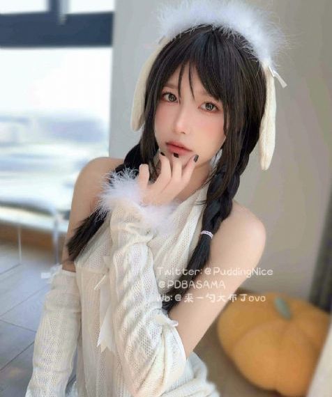 班长让我吃她胸