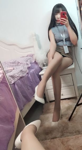 重口虐h调教h肉奴她们和她视频