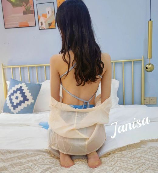 裸睡室友把我j玩硬了