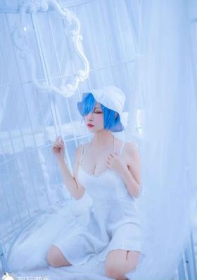 漾出over flower