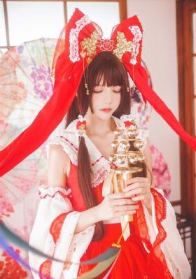 韩国三级理伦片