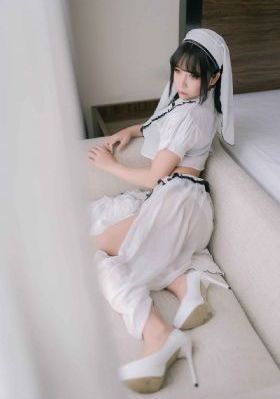 加勒比女海盗播放